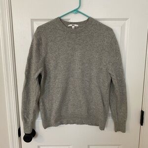 Uniqlo cashmere sweater - Women’s size large